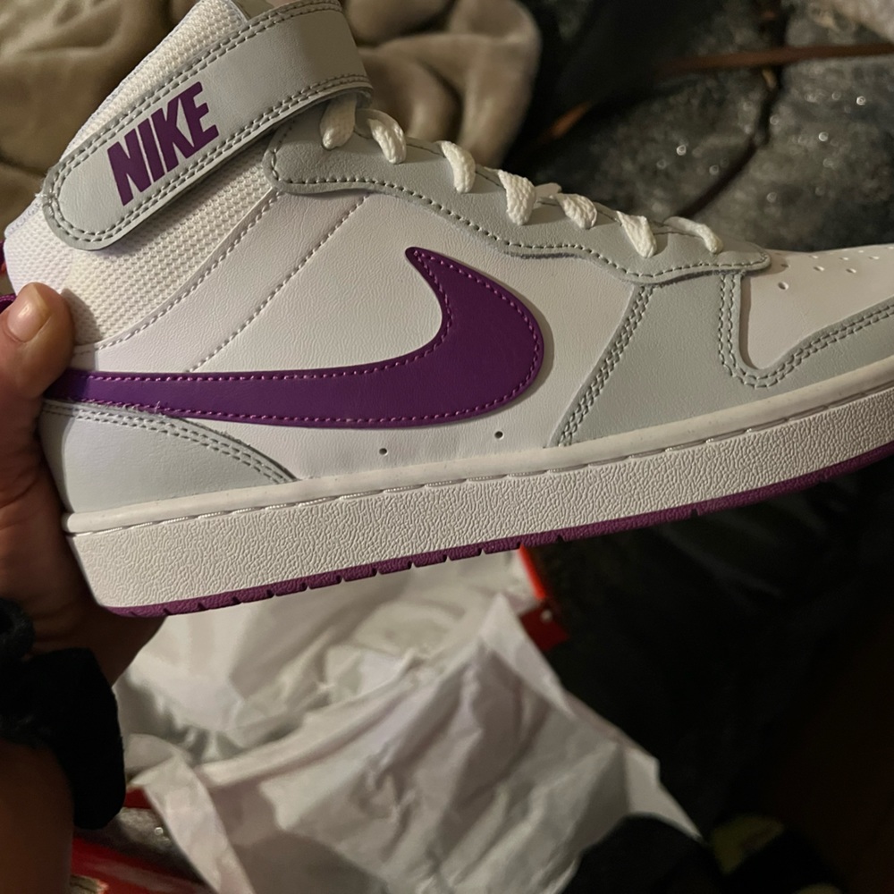 Brand new Nike high tops never worn still in box - Picture 1 of 3